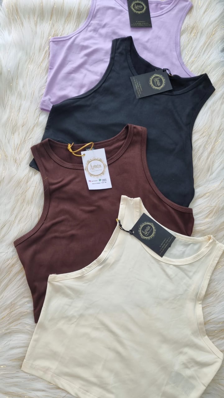 Blusas deportivas básicas